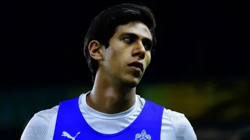 Macías descartado para el Chivas vs. Toluca.