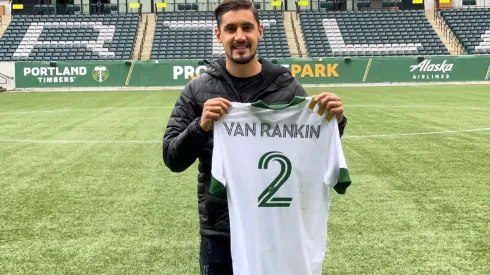 Van Rankin fue presentado este miércoles en Portland como un regalo de las Chivas, que pagará su salario