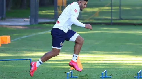 Vega trabajo con el plantel principal rojiblanco en Verde Valle con miras a la visita a León