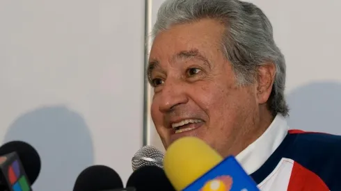 Lebrija estuvo en Chivas del 2009 al 2010.