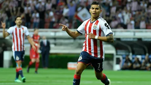 Vucetich pide a Orbelín Pineda para reforzar a Chivas