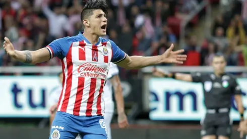 Pulido cumple 30: mejores goles y números con Chivas