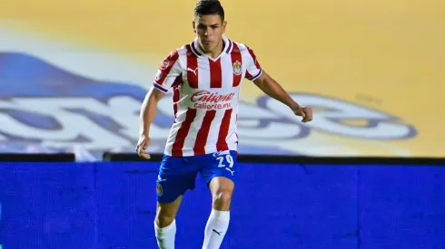 Alan Torres es baja en Chivas para el Clásico Nacional.