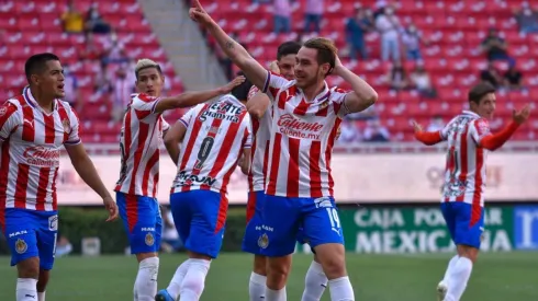 Jesús Angulo marcó un golazo para el empate 1-1.