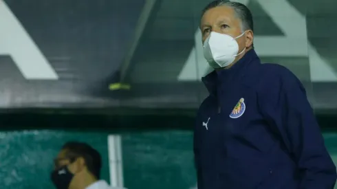 Peláez en el duelo de Chivas