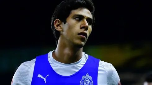 El atacante es el mejor goleador de Chivas en el torneo con seis tantos.