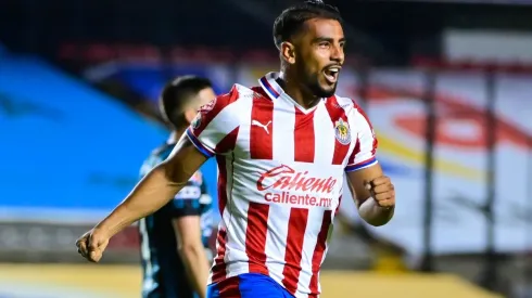 Chivas felicitó a por su compleaños y la afición lo reventó