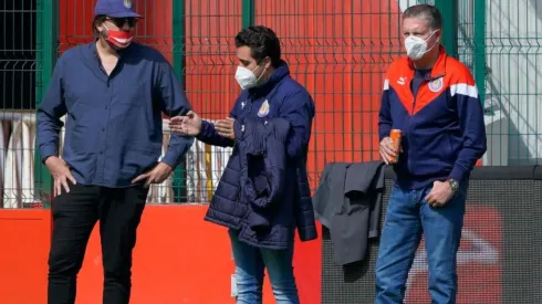 ¿Meten presión? Vergara y Peláez presenciaron el entrenamiento