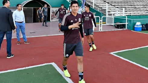 Zaldívar busca su lugar en el Tricolor.