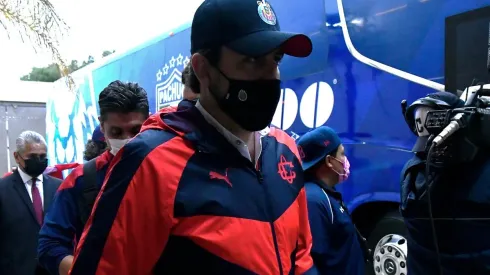 Amaury solo quiso felicitar a Macías.