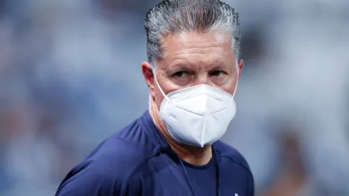 Está en pláticas avanzadas para traer de inmediato a este DT