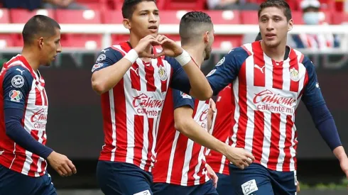 Chivas arranca celebración de la Independencia de México