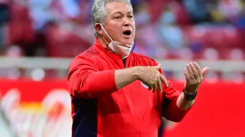 OFICIAL: Chivas despide a Vucetich