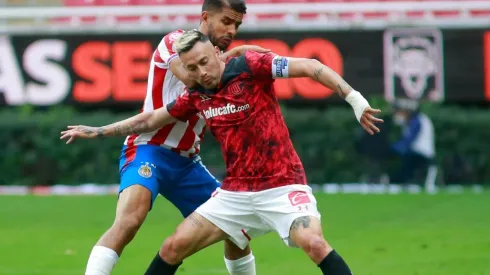 Chivas derrota 2-0 a Toluca