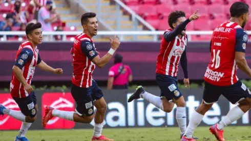 Chivas de Guadalajara consiguió tres puntos de oro
