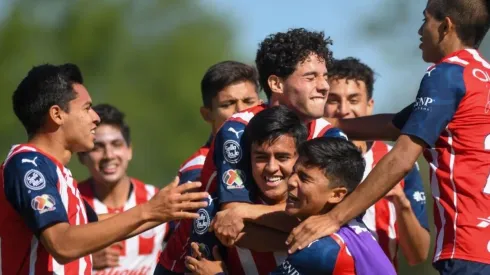 Chivas Sub 20 en un partido del Apertura 2021