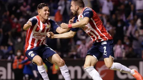 ¿Cómo jugará Chivas con Sebastián Córdova?