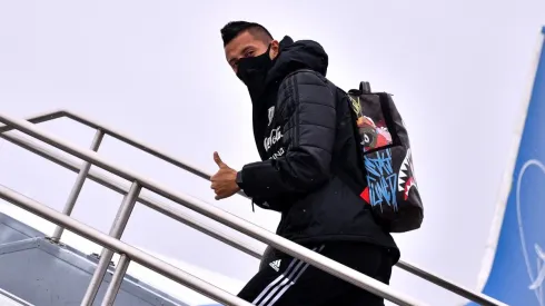 Roberto Alvarado es nuevo jugador de Chivas