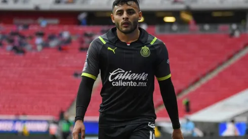 Alexis Vega también se irá de Chivas