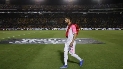 Oribe Peralta en uno de sus últimos juegos con Chivas