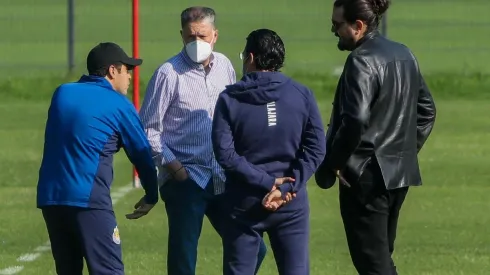 Drástica decisión en Chivas sobre Marcelo Leaño