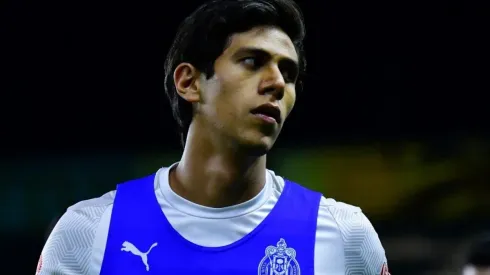 El delantero portará el dorsal 7 en esta nueva etapa en Chivas