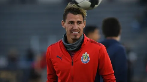 Lo que puedes comprar con el valor de los tenis que usa Cristian Calderón