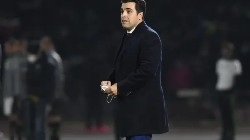 Michel Leaño da instrucciones contra FC Juárez (IMAGO 7)