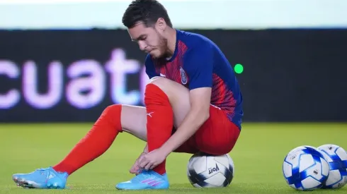 Chivas ya no sabe qué hacer con Jesús Ángulo