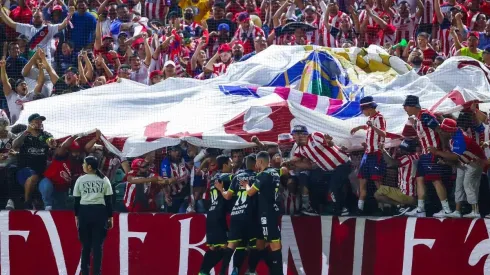 Cristian Calderón puso a Chivas en ventaja antes de la media hora del partido