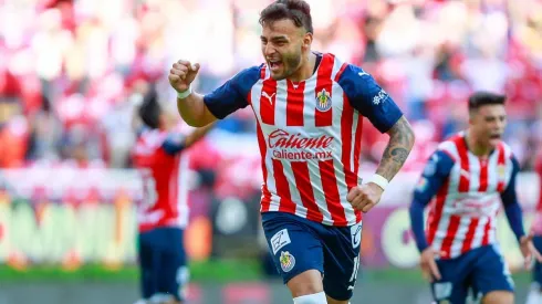 Alexis Vega se ha convertido en una de las referencias ofensivas de Chivas en la actualidad
