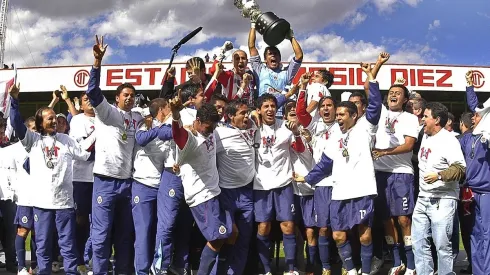 Jugador campeón con Chivas ahora vende ropa por internet