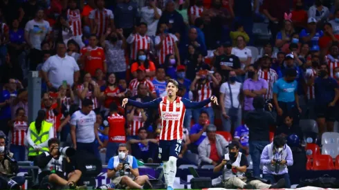 Cristian Calderón lideró a Chivas en la victoria sobre Cruz Azul en el Estadio Azteca