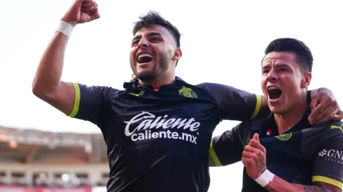 Alexis Vega suma cinco anotaciones