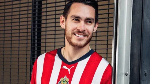 Chivas presenta espectacular nuevo jersey