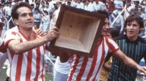 El "Sheriff" Quirarte anotó ese domingo 7 de junio de 1987 un inolvidable gol para las Chivas
