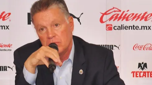 Dirigente vividor: Se lanzan con todo sobre Peláez