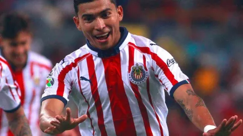 Los memes ante el posible regreso de Orbelín Pineda a Chivas no se hicieron esperar