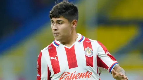 Ciudad de Mexico, 19 de septiembre de 2020. Javier Eduardo López (medio), durante el juego a puerta cerrada de la jornada 11 del Torneo Guard1anes 2020 de la Liga BBVA MX, entre Aguilas del America y Chivas Rayadas del Guadalajara, celebrado en el estadio Azteca. Foto: Imago7/