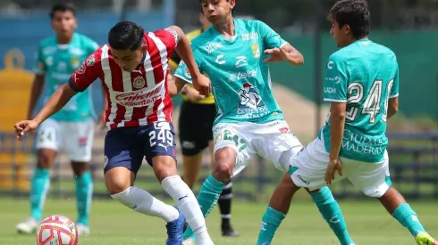 Los rojiblancos cedieron en ambas categorías ante sus similares de León