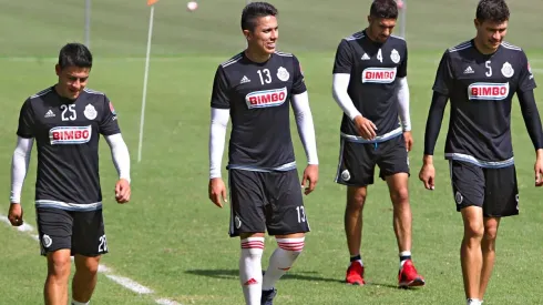 Futbolista culpa a Chivas de haberle impedido ir a Barcelona