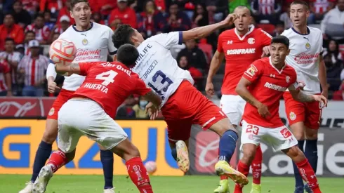 ¿Qué le dijo el VAR al árbitro César Ramos?