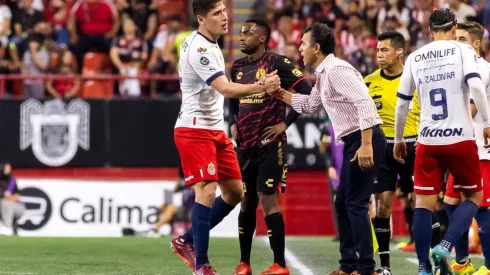 La zaga de Chivas además ha colaborado con dos goles en las más recientes dos victorias: Olivas y Orozco