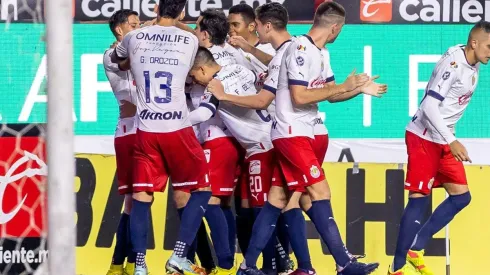 Roberto Alvarado reconoció el aporte de cada uno de los integrantes del plantel, pero resaltó a su defensa