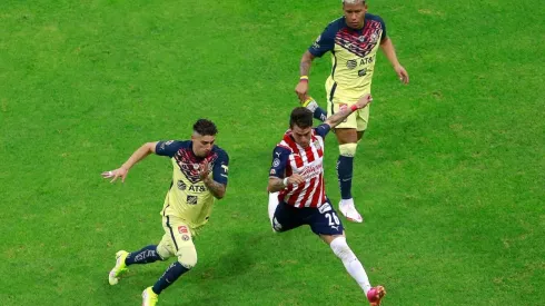 Técnico de América “se arde” por grandeza de Chivas