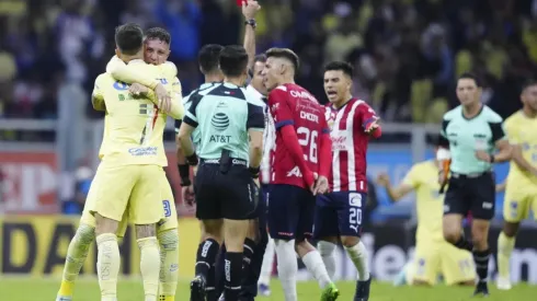 Fernando Beltrán fue expulsado por Escobedo tras culminar el Clásico Nacional