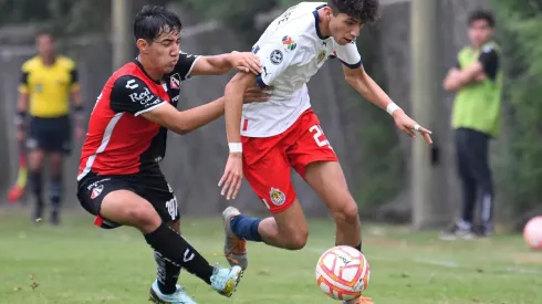 Los rojiblancos buscarán un triunfo en el Clásico Nacional que los impulse al tricampeonato
