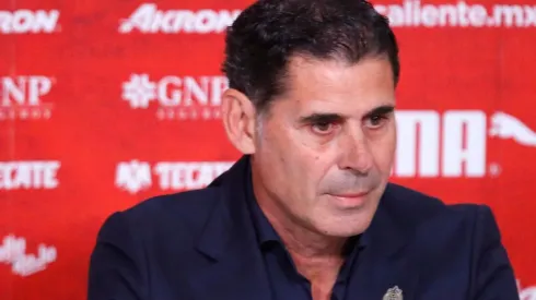 Se complica la llegada de Albert Celades a Chivas