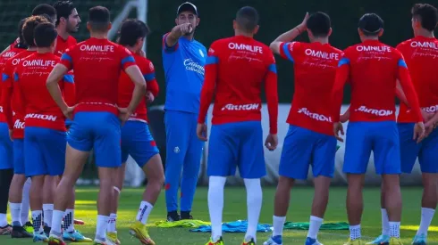 Paunović analiza a cinco elementos de forma particular en Barra de Navidad