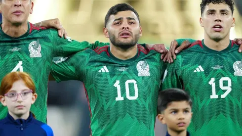 Las imágenes de Alexis Vega en el Himno Nacional recorrieron todo el planeta